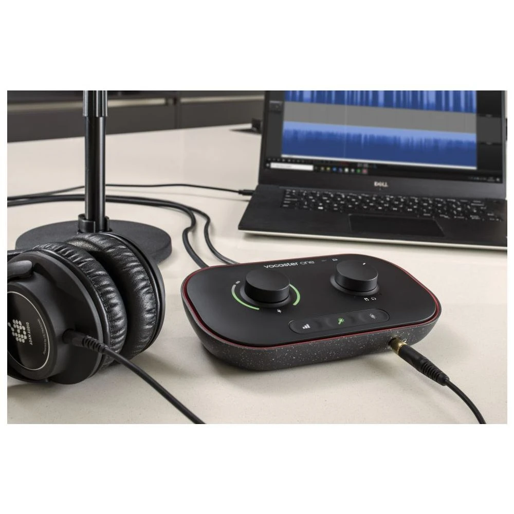 Focusrite Vocaster One Studio Podcast Kit - Image 9
