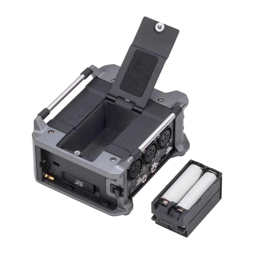 Zoom F6 Multitrack Field Recorder - Image 4