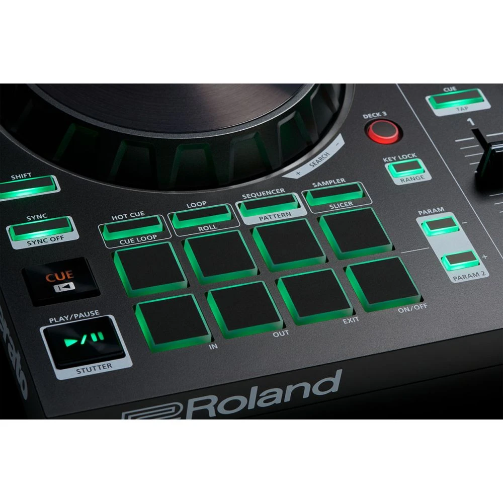 Roland DJ-202 Serato DJ Controller - Image 4