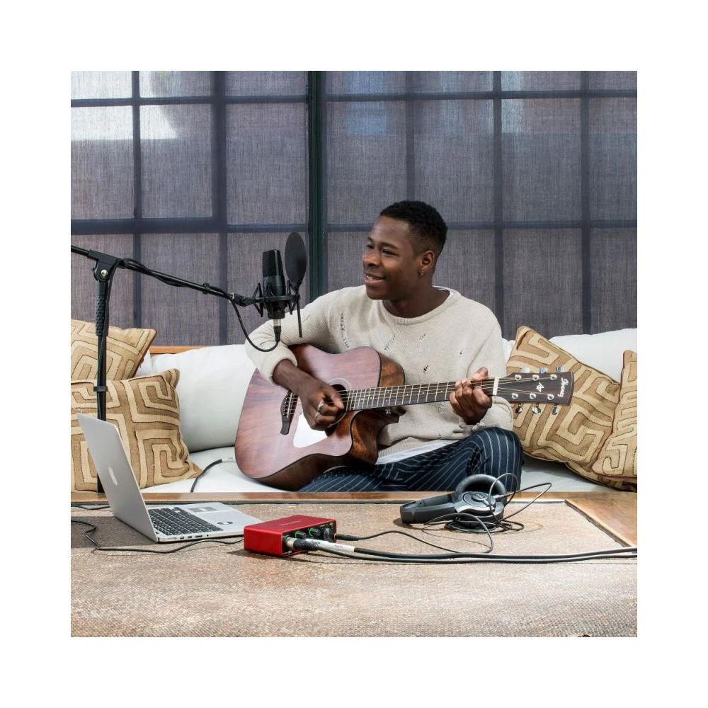 B-Stock Focusrite Scarlett Solo 3rd Gen USB Audio Interface - Image 12